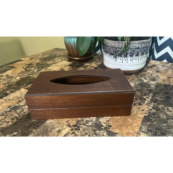 Vintage Wood Tissue Box Holder - Picture 7 of 10